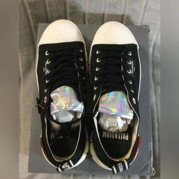 Palladium Women’s Black/White Revolt Platform Sneakers - Picture 12 of 15